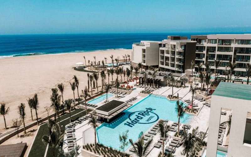 Hrhloscabos lifestyle pool beach – Life Consulting Group
